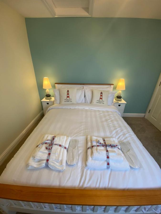 Lighthouse View, One Min From Harbour & Beach Apartment Scarborough Exterior photo